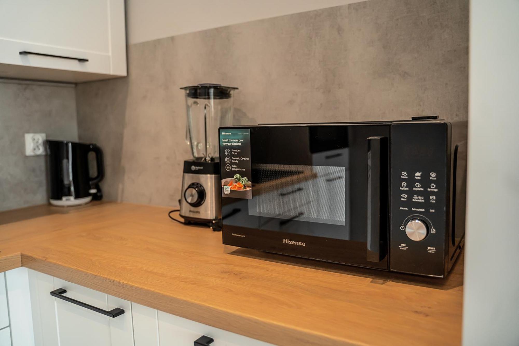 Apartamenty Deluxe กดัญสก์ ภายนอก รูปภาพ