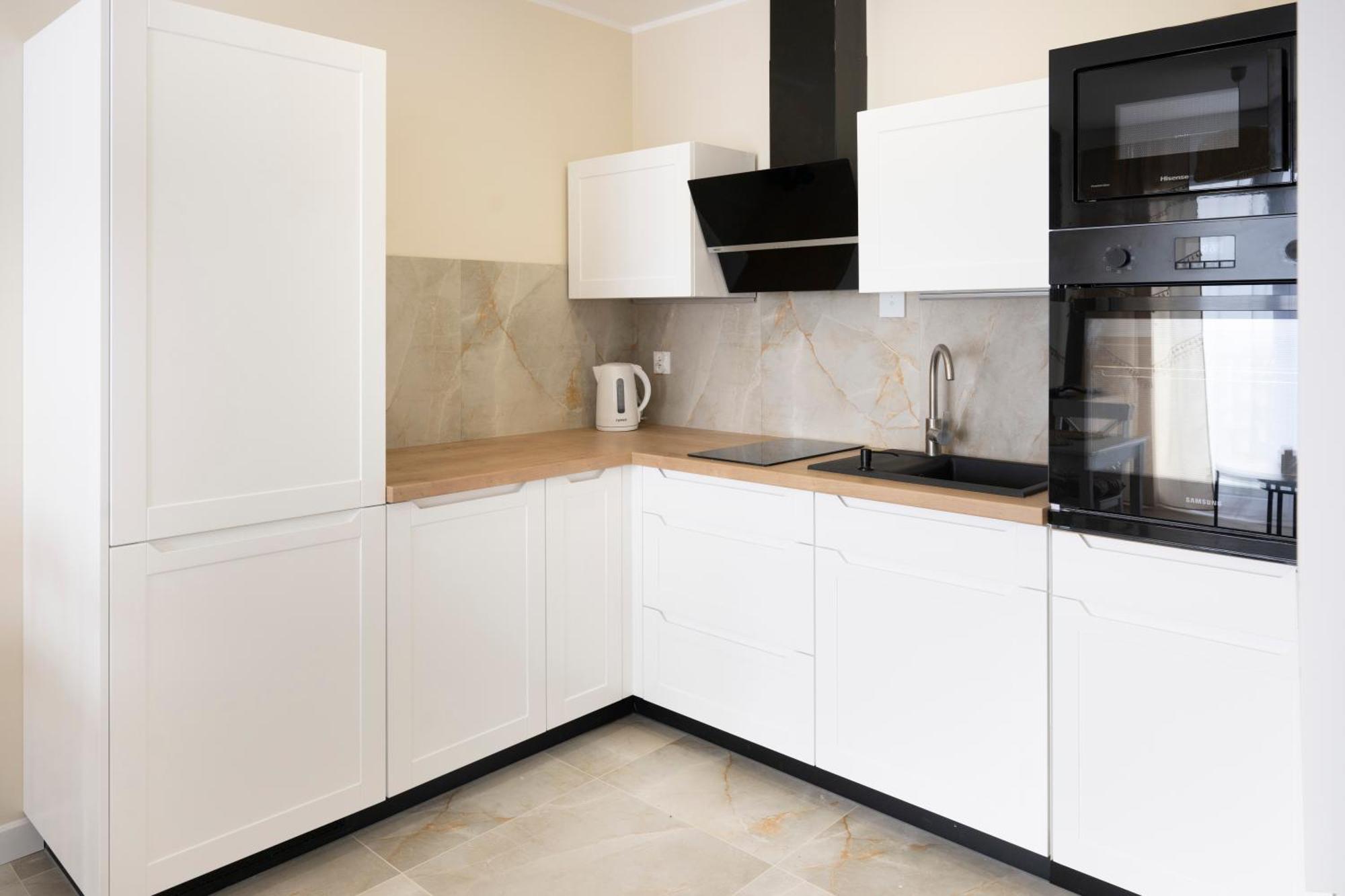 Apartamenty Deluxe กดัญสก์ ภายนอก รูปภาพ