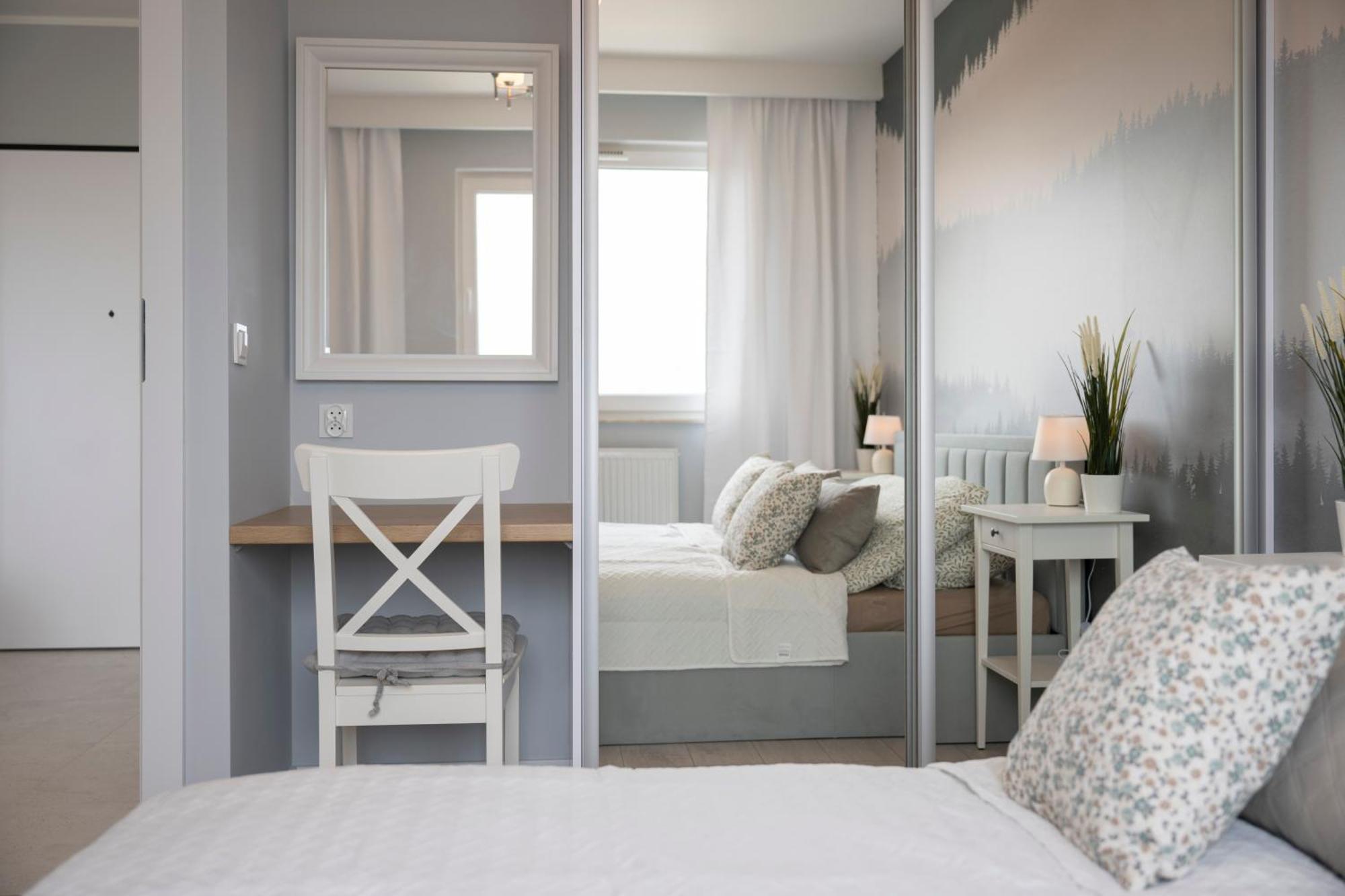 Apartamenty Deluxe กดัญสก์ ภายนอก รูปภาพ